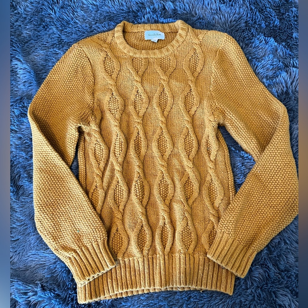 Mens sweater